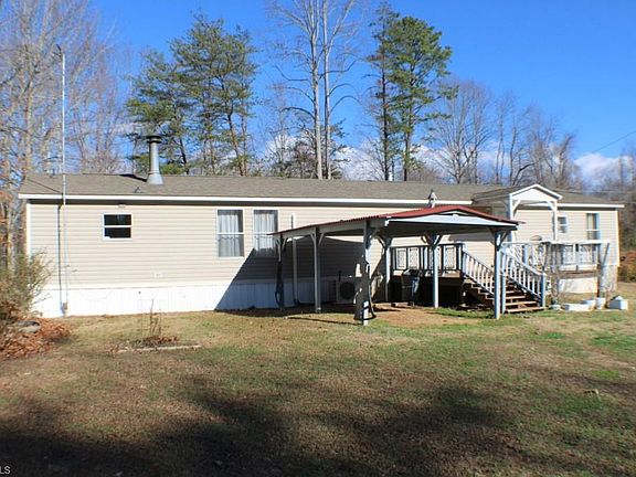 3rd image of 313 Webster Rd