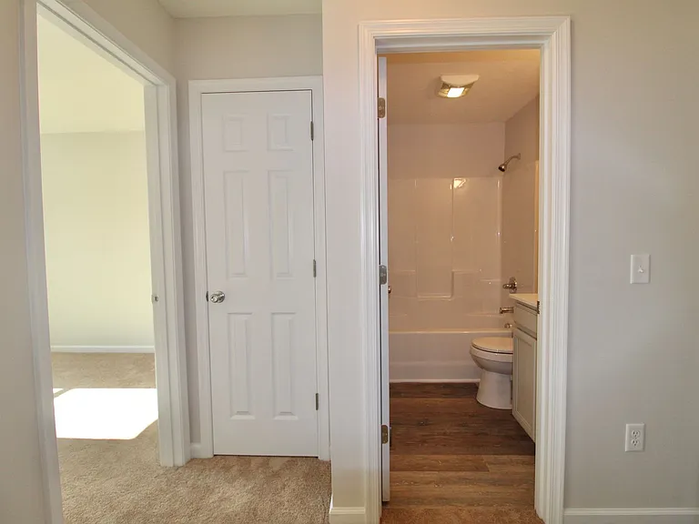 3015 Locust Grove Ct — Photo 11