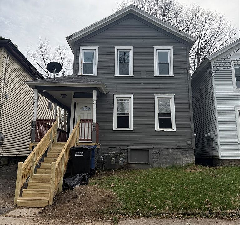 1st image of 133 Lakeview Ave