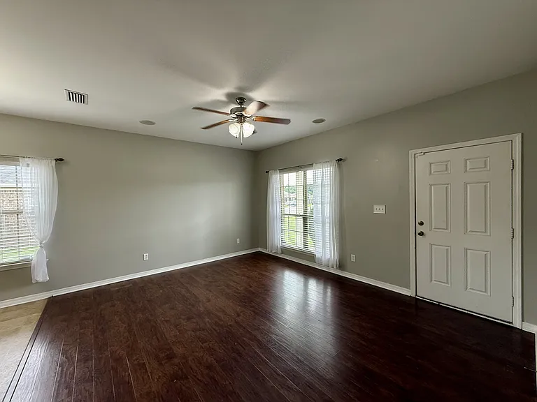 13627 Catahoula Dr S — Photo 6