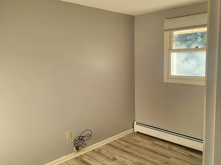 4911 Yeaworth Ln — Photo 15