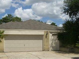 8326 Silvan Wind Ln, Houston, TX 77040