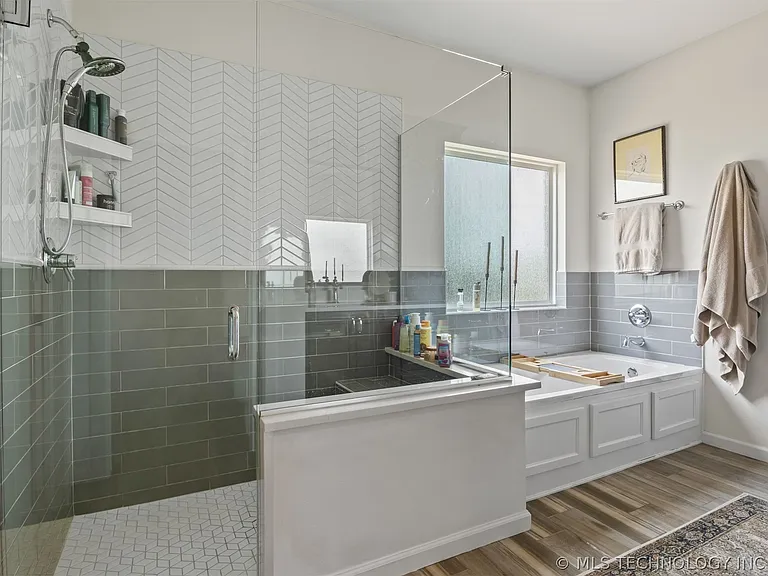501 E 127th Pl S — Photo 22