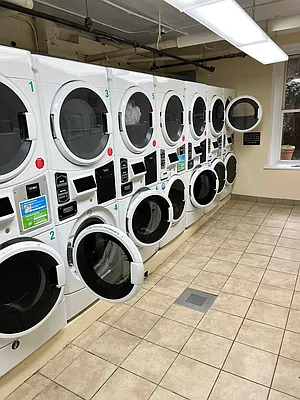 Rented by Level Group | media 3