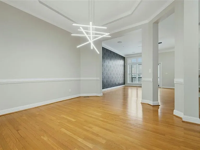 319 Creekbank Way SE — Photo 13