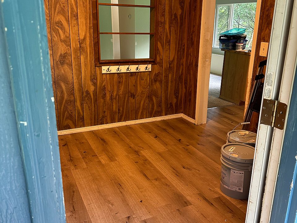 Entrance/Mudroom