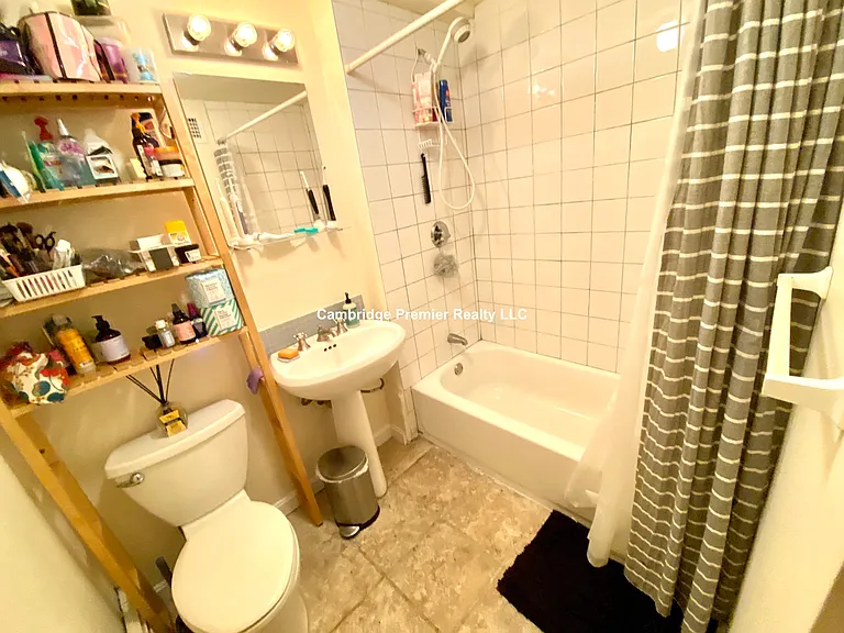 16 Clinton St #0 — Photo 6