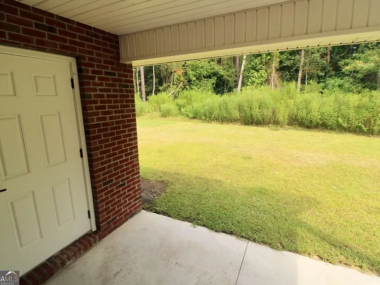 403 Madison Ave — Photo 14