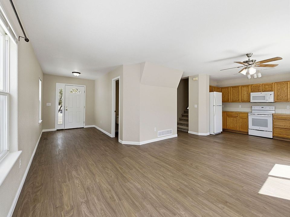 1st image of 3305 Barbera St