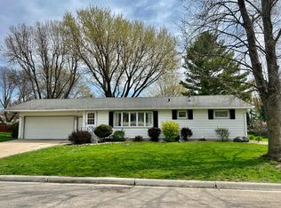 1119 Swanhill Dr, Albert Lea, MN 56007