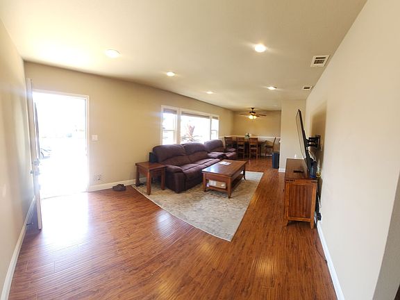 5th image of 492 Felton Way