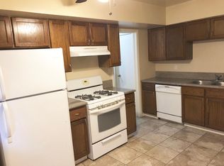 5329 Canoga Ave, Woodland Hills, CA 91364