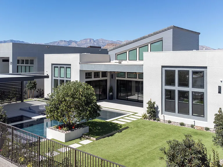 10949 Rossa Peak Ave — Photo 63