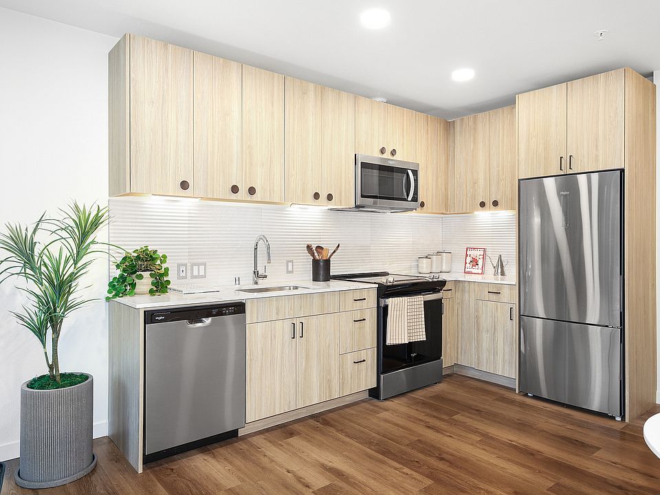 WestBuilding-Unit-W753.6