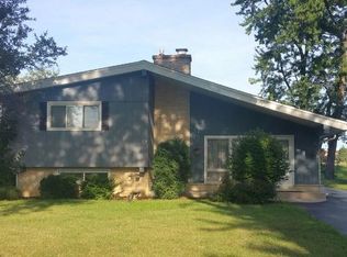 1030 S Leslie Ln, Villa Park, IL