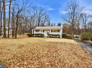 11328 Vale Rd, Oakton, VA 22124