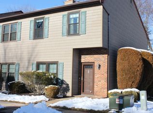 83 Pheasant Run, Edison, NJ 08820