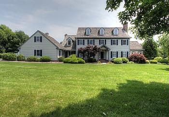 1st image of 318 Centennial Cir