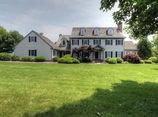 318 Centennial Cir, Wilmington, DE 19807