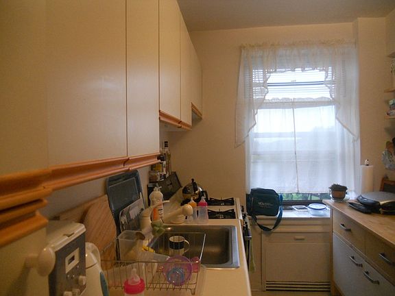 3rd image of 211-05 75th Ave #6B