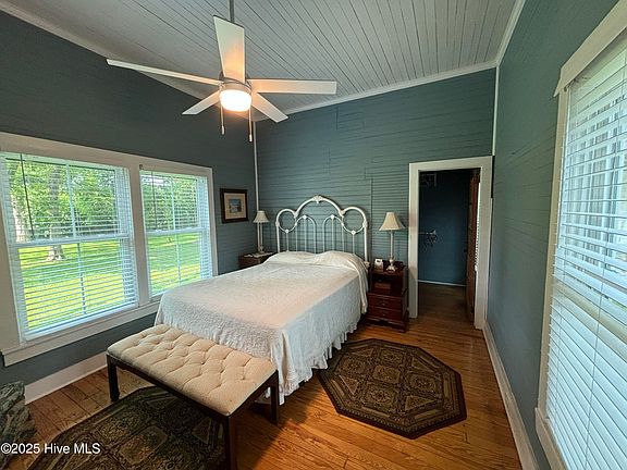 17th image of this home