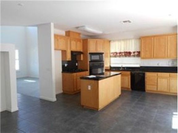 4th image of 3728 Pintail Dr