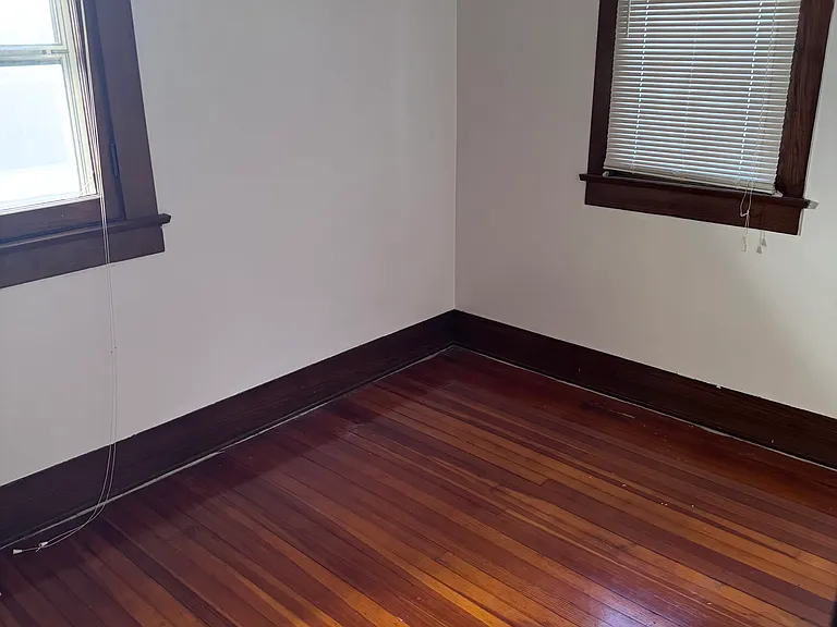 1495 W Macon St — Photo 18