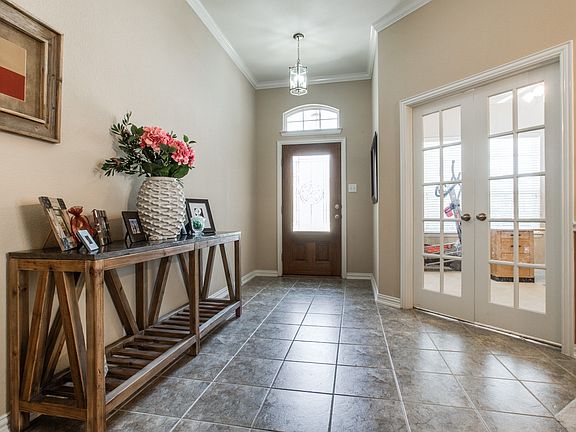 3rd image of 1300 Egret Ct
