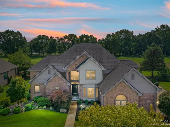 1185 Gleneagles, Highland, MI 48357