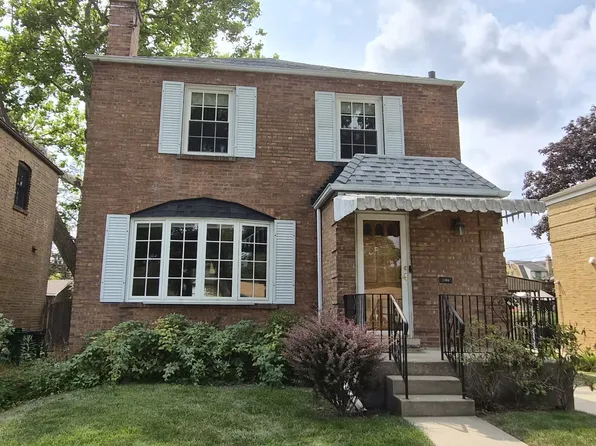 2306 Buckingham Ave, Westchester, IL 60154