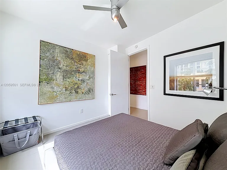1460 Ocean Dr #404 — Photo 18