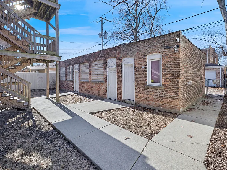 S Laflin St — Photo 14