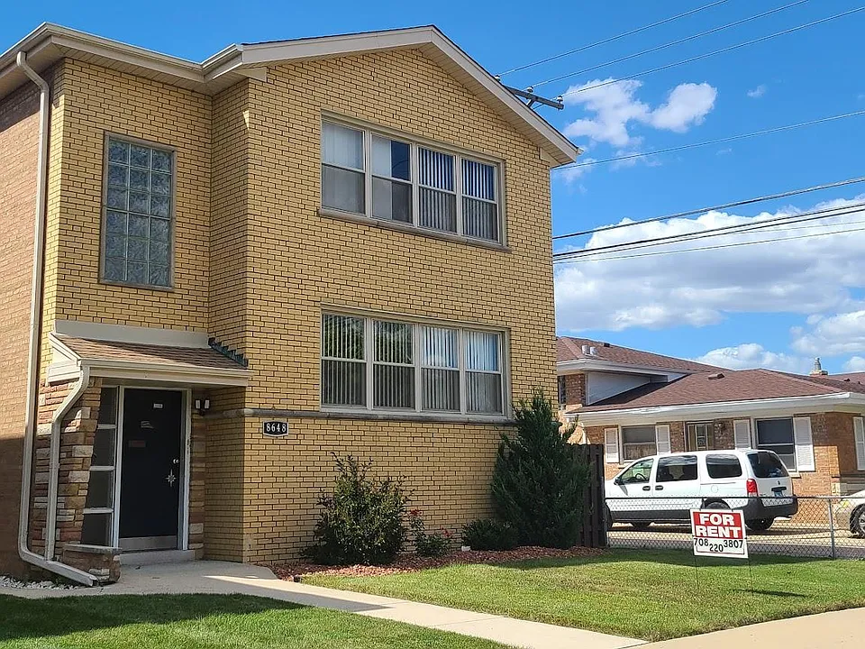 8648 S Tripp Ave #1