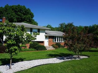 1103 Shenango Rd, Beaver Falls, PA 15010