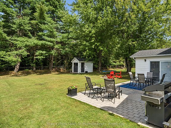 3rd image of 23 Maypark Dr