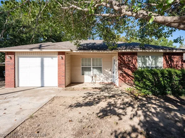 1505 E Delaware St, Sallisaw, OK 74955