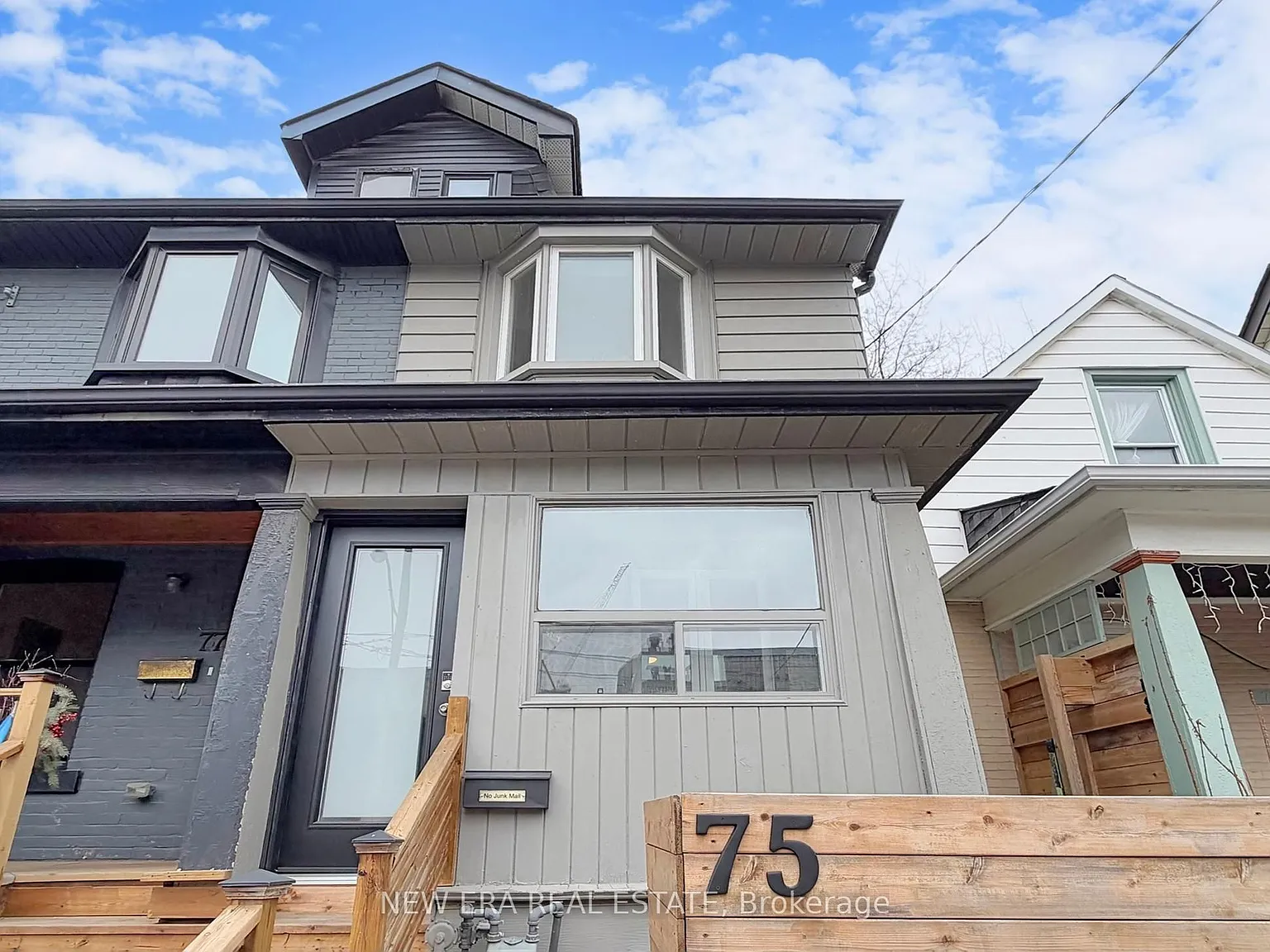 75 Laing St photo 1