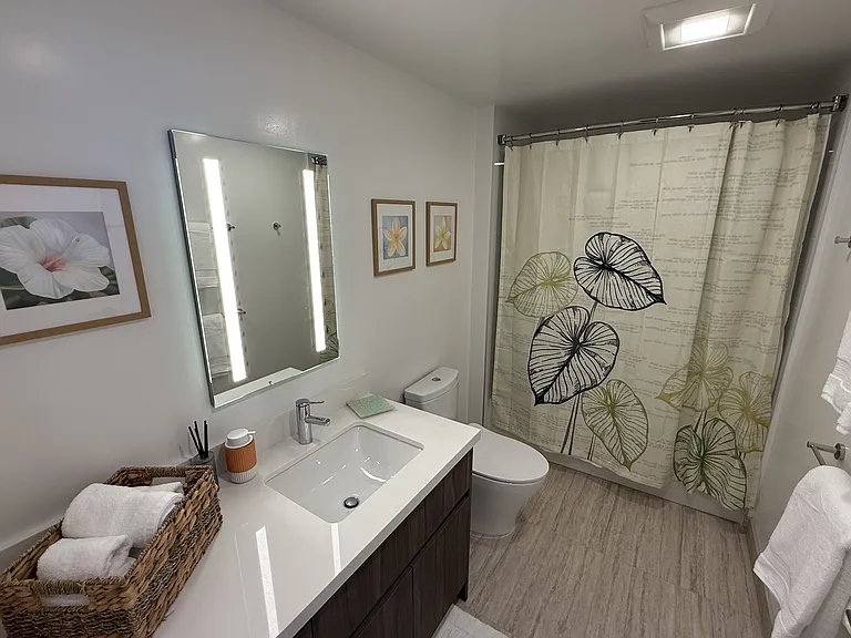1500 Rycroft St #3903 — Photo 4
