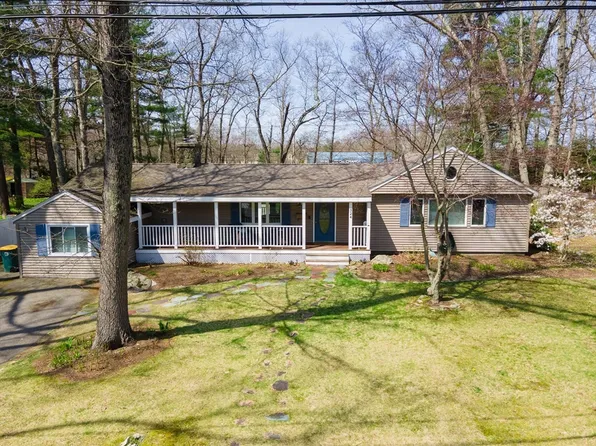 324 Colonel Hunt Dr, Abington, MA 02351