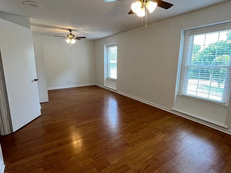 3089 Woody Ln — Photo 11