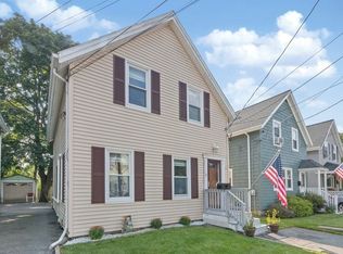 17 Harding Ter, Dedham, MA 02026