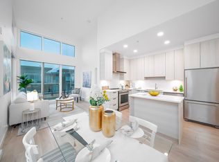 7169 14th Ave #611, Burnaby, BC V3N 0H6