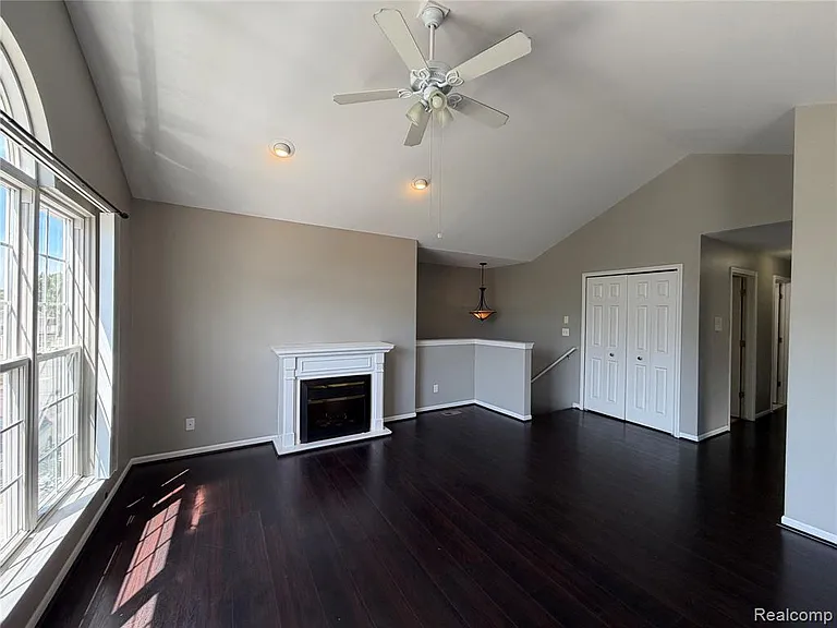 1908 Flagstone Cir — Photo 8