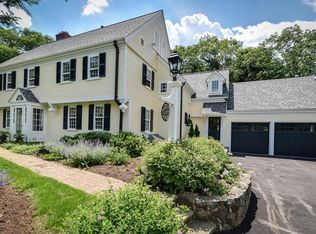 42 Edmunds Rd, Wellesley, MA 02481