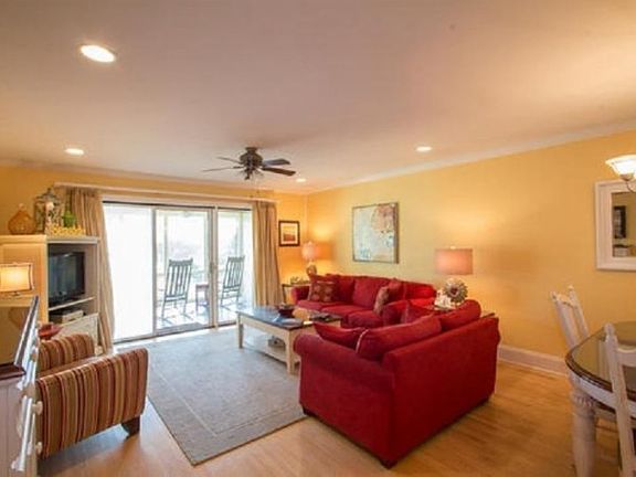 4th image of 7000 Palmetto Dr Unit 4C