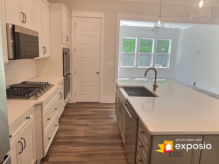 4869 Blanchard Way — Photo 2