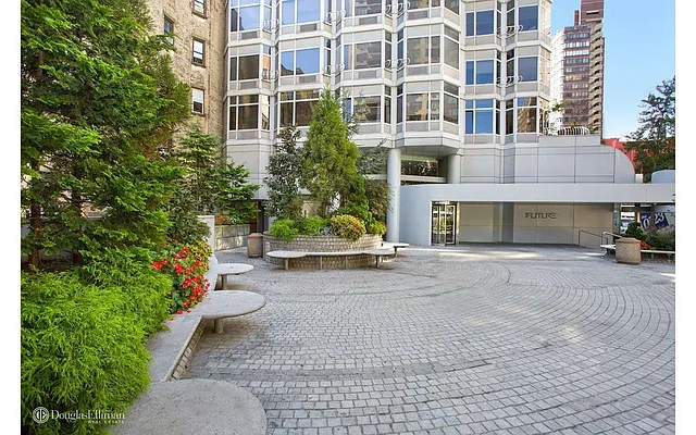Sold by Douglas Elliman | media 20