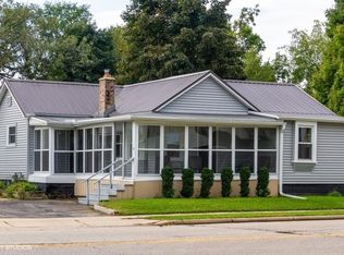 207 Maple St, Palmyra, WI 53156