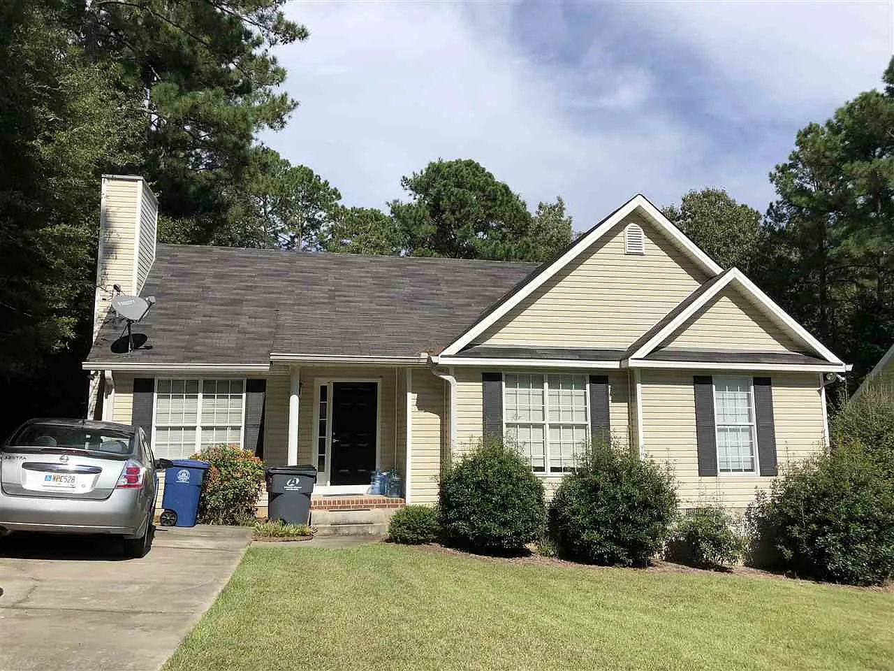 564 Loblolly Ln photo 1