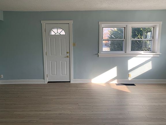 2nd image of 3531 Gamble Ave